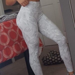 Lululemon white leggings